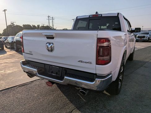 Used 2022 RAM 1500 Laramie AWD/4WD image 4