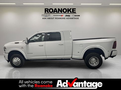 Used 2025 RAM 3500 Longhorn image 2