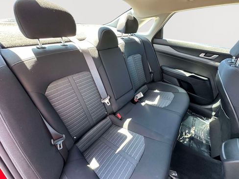 Used 2025 Kia K5 LXS FWD image 27