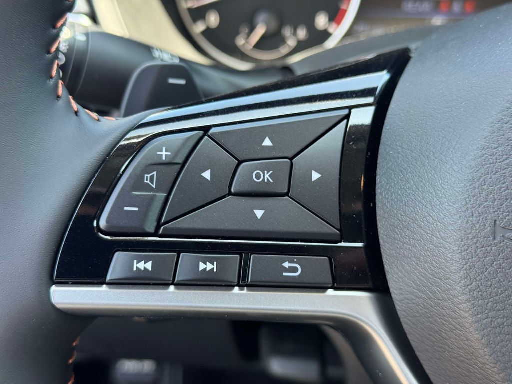 Certified 2025 Nissan Altima 2.5 SR FWD image 20
