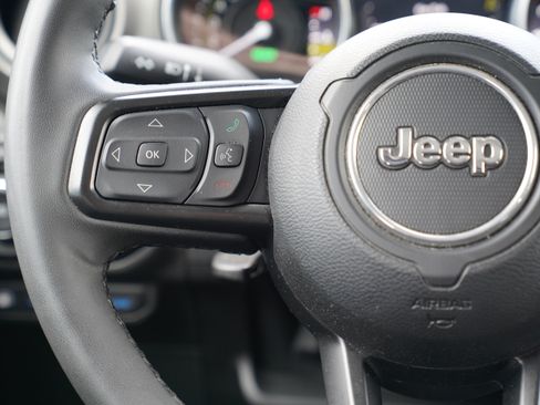 Used 2023 Jeep Wrangler Unlimited w/ Cold Weather Group AWD/4WD image 16
