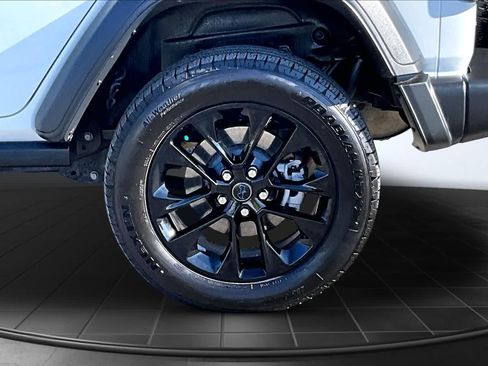 Used 2023 Jeep Wrangler Unlimited w/ Cold Weather Group image 36