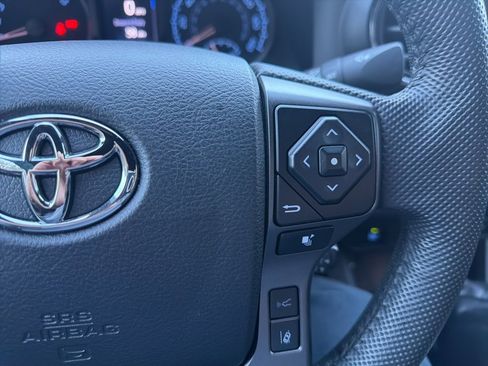 Used 2023 Toyota Tacoma 4x4 Double Cab image 31