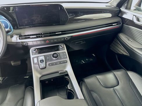 Used 2024 Hyundai Palisade Calligraphy image 20