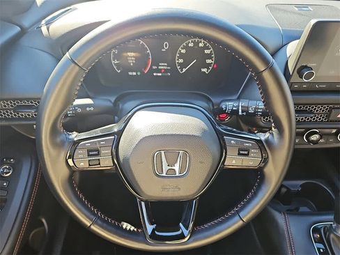 Certified 2025 Honda HR-V Sport image 17