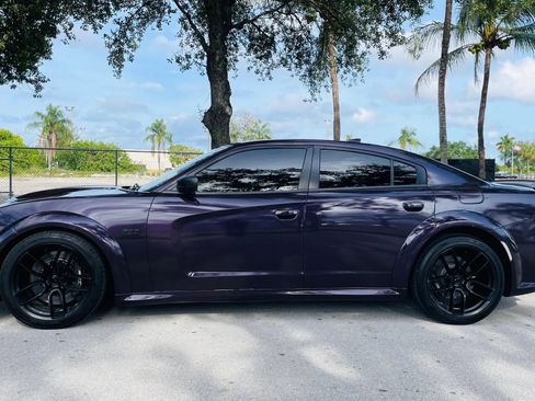 Used 2021 Dodge Charger Scat Pack RWD image 2