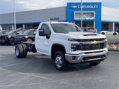 New 2026 Chevrolet Silverado 3500 LT w/ Convenience Package