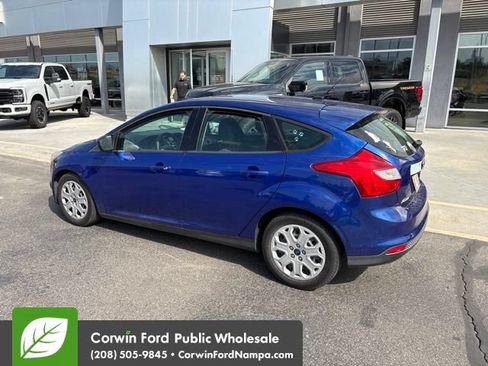 Used 2012 Ford Focus SE FWD image 6