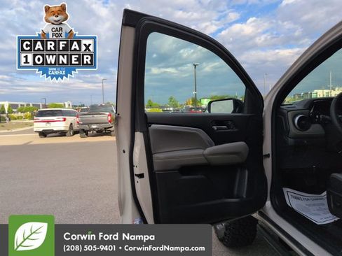 Used 2026 Chevrolet Colorado ZR2 w/ Technology Package AWD/4WD image 10
