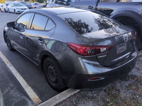 Used 2015 MAZDA MAZDA3 i Sport FWD image 4