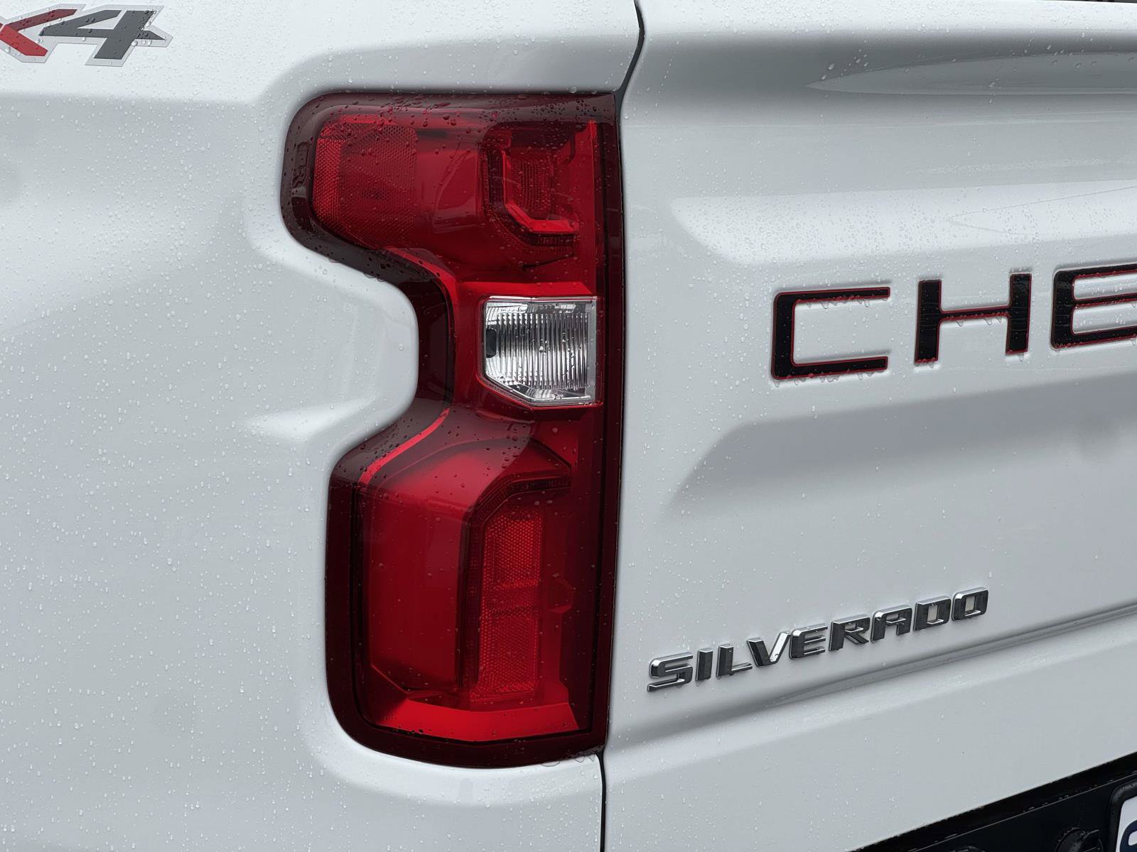 Used 2020 Chevrolet Silverado 1500 Custom w/ Custom Value Package AWD/4WD image 30