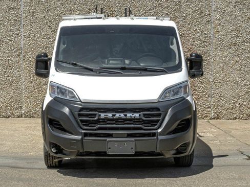 Used 2023 RAM ProMaster 2500 FWD image 7
