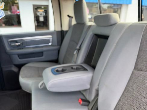 Used 2018 RAM 1500 Big Horn AWD/4WD image 34