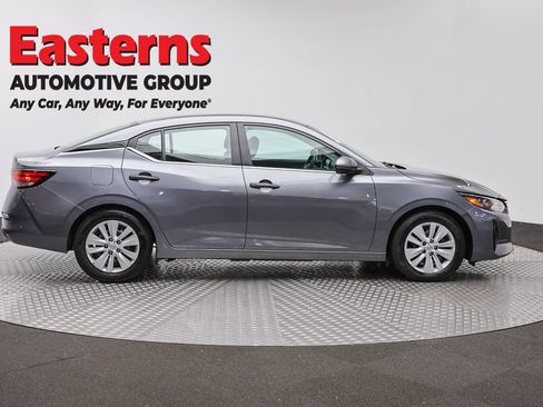Used 2024 Nissan Sentra S FWD image 4