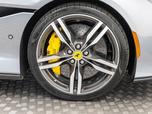 Certified 2019 Ferrari Portofino RWD image 58