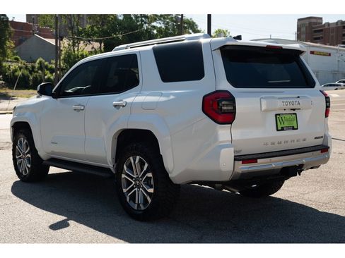 Used 2026 Toyota 4Runner Limited image 6