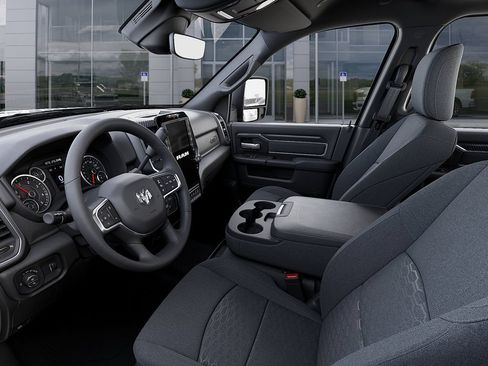 New 2026 RAM 3500 Big Horn AWD/4WD image 22