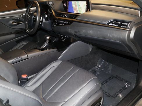 Used 2020 Lexus ES 350 F Sport w/ Accessory Package 2 FWD image 92
