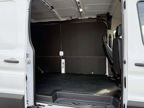 New 2026 Ford Transit 150 148 Medium Roof w/ Load Area Protection Package RWD image 11