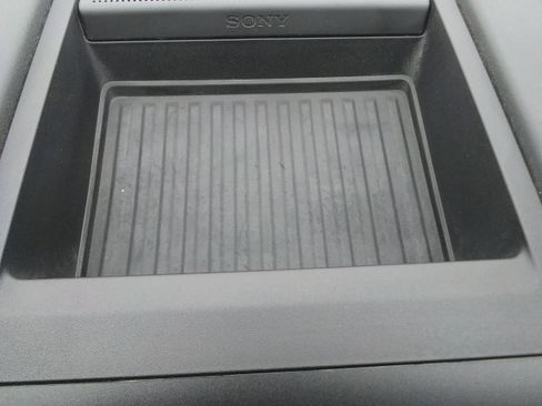 Used 2015 Ford F150 Lariat w/ Equipment Group 502A Luxury image 16