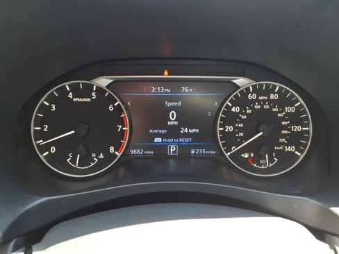 Used 2024 Nissan Altima 2.5 SR w/ SR Premium Package FWD image 16
