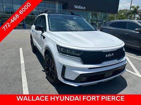 Used 2023 Kia Sorento SX AWD/4WD image 2