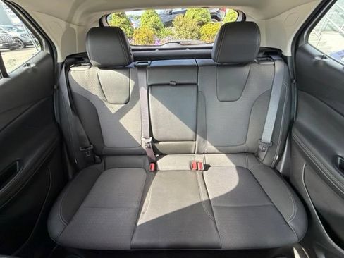Certified 2023 Buick Encore GX Select w/ Sport Touring Package FWD image 22