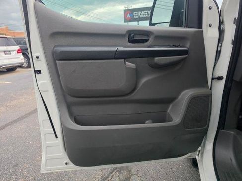 Used 2021 Nissan NV 2500 SV RWD image 23