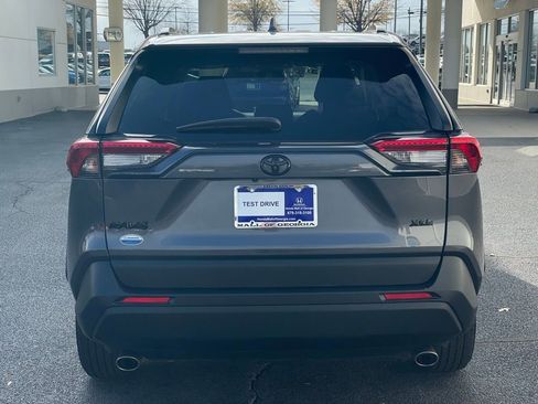 Used 2024 Toyota RAV4 XLE image 5
