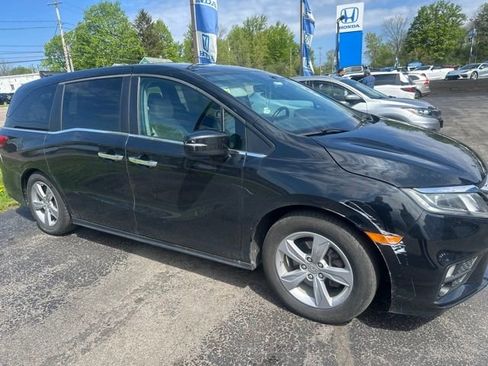 Used 2019 Honda Odyssey EX-L image 2