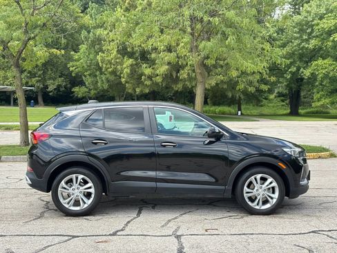 Used 2023 Buick Encore GX Preferred w/ Cold Weather Comfort Package FWD image 4