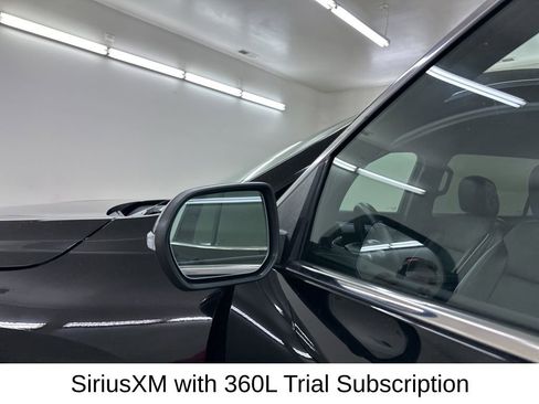 Used 2025 Buick Enclave Preferred image 17