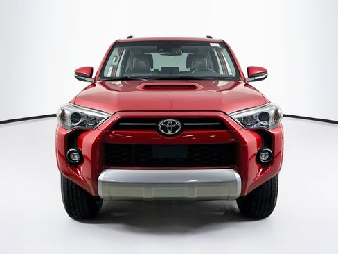 Used 2021 Toyota 4Runner TRD Off-Road Premium w/ Moonroof Package AWD/4WD image 2