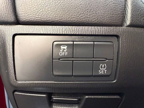 Used 2017 MAZDA MAZDA6 Touring image 28