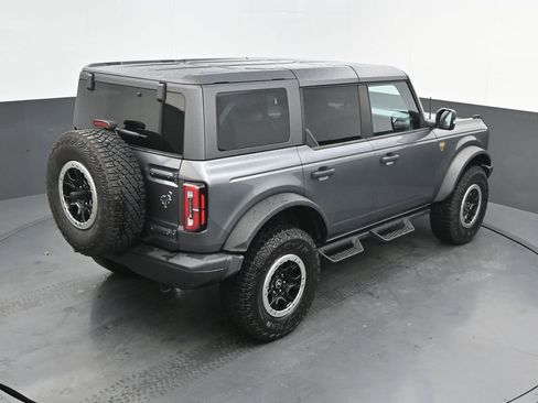 Used 2023 Ford Bronco Badlands w/ Sasquatch Package AWD/4WD image 31