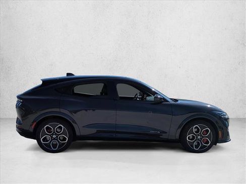 Certified 2021 Ford Mustang Mach-E GT image 4