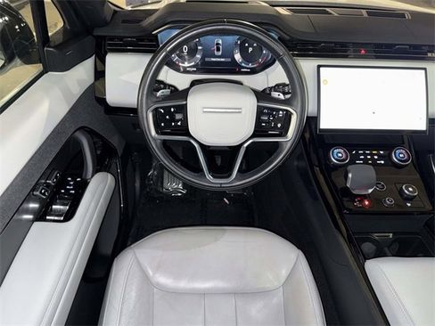 Used 2023 Land Rover Range Rover Sport SE image 4