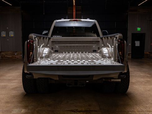 Used 2026 Ford F350 XLT image 9