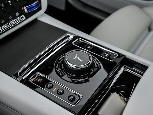 Used 2022 Rolls-Royce Ghost AWD/4WD image 39