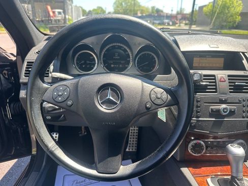 Used 2011 Mercedes-Benz C 300 4MATIC Sedan image 11