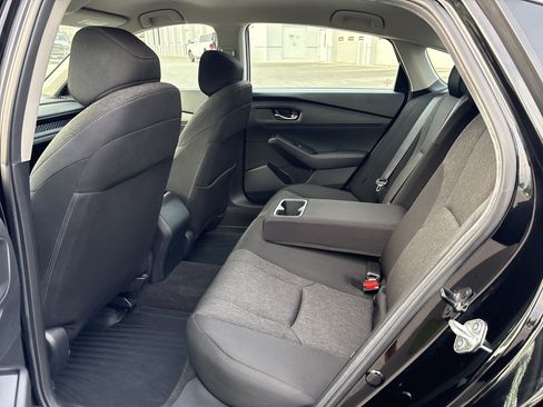 Used 2024 Honda Accord LX image 32