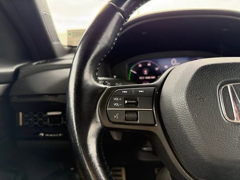 Used 2023 Honda Accord Sport image 19