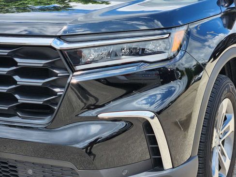 Certified 2023 Honda Pilot EX-L image 7