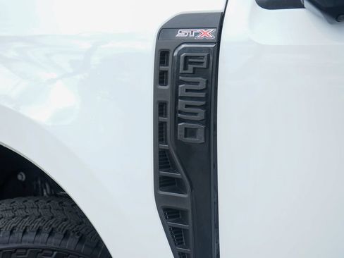 Used 2024 Ford F250 XL w/ STX Appearance Package AWD/4WD image 44