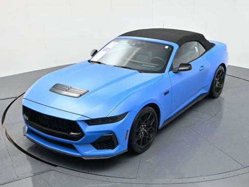 Used 2025 Ford Mustang GT Premium w/ GT Performance Package image 37