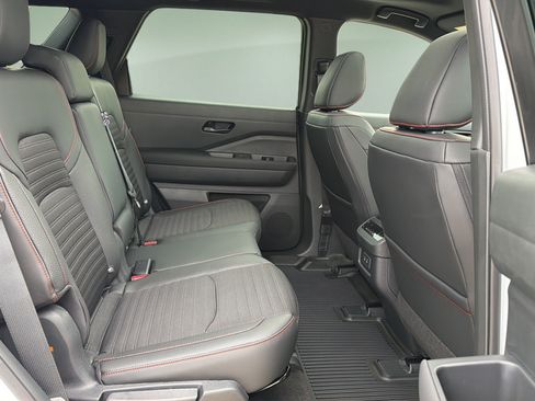 New 2026 Nissan Pathfinder Rock Creek AWD/4WD image 19