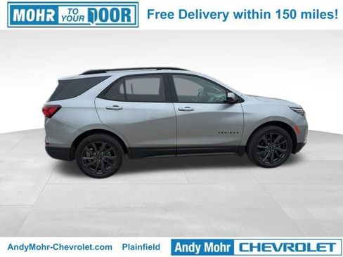 Used 2023 Chevrolet Equinox RS w/ LPO, Floor Liner Package image 6