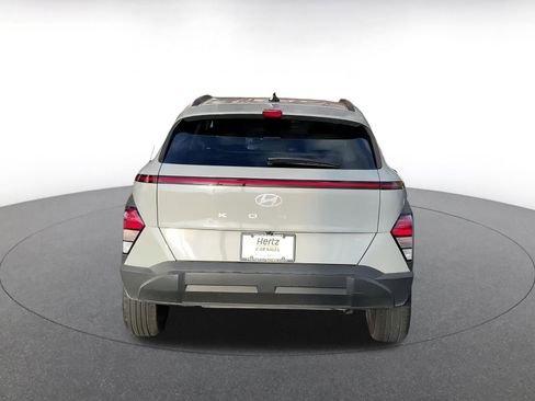 Used 2025 Hyundai Kona SEL image 12