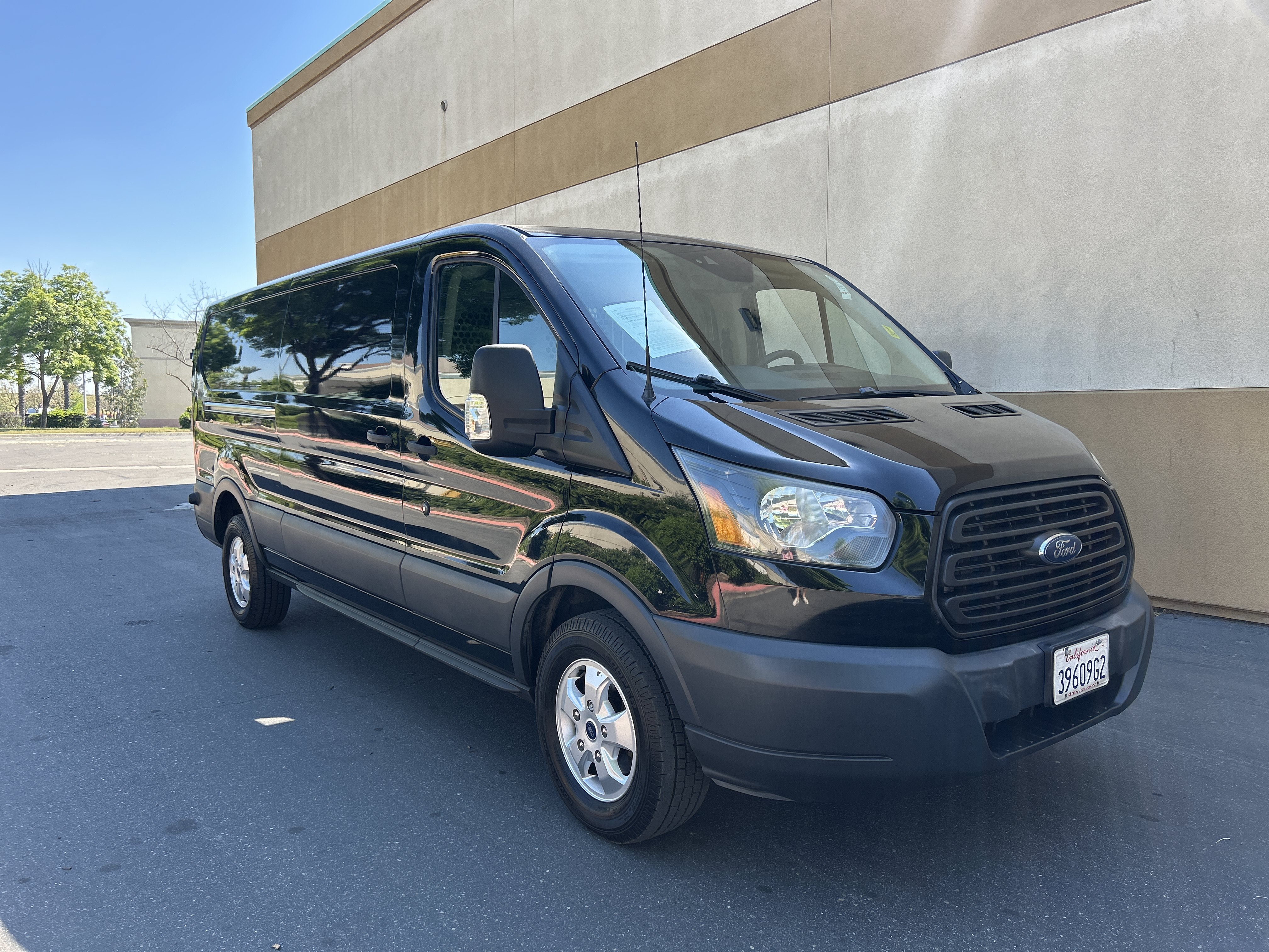 Used 2017 Ford Transit 250 148 Low Roof RWD image 34