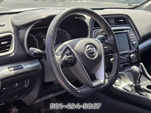 Used 2020 Nissan Maxima 3.5 SL w/ Floor Mat Group FWD image 9